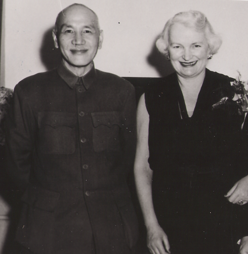grandma and chang kai shek - top (1) - E