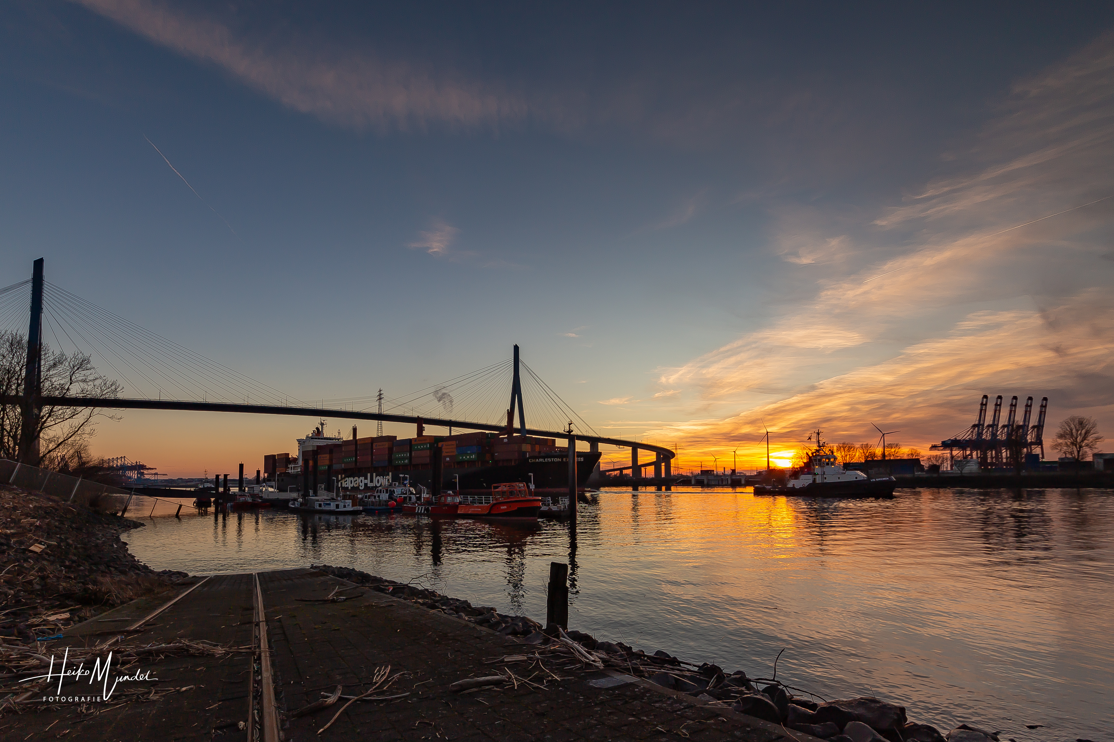 Sonnenuntergang, Köhlbrandbrücke