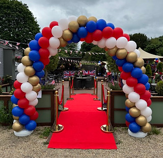 union jack balloon arch hire Guildford