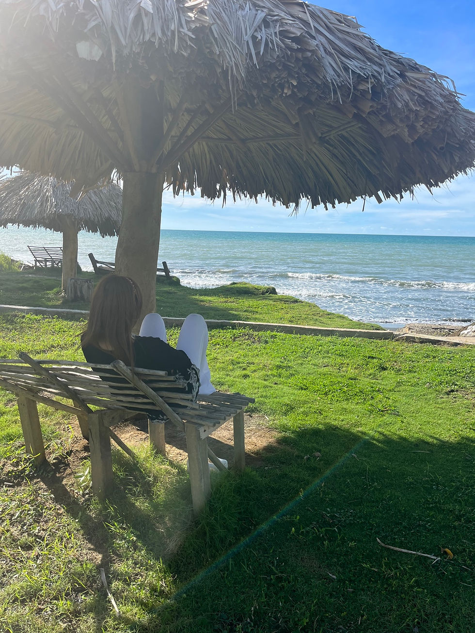 foto fe familia y playa.jpeg