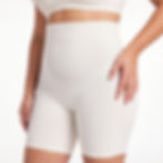 shape shorts weiss