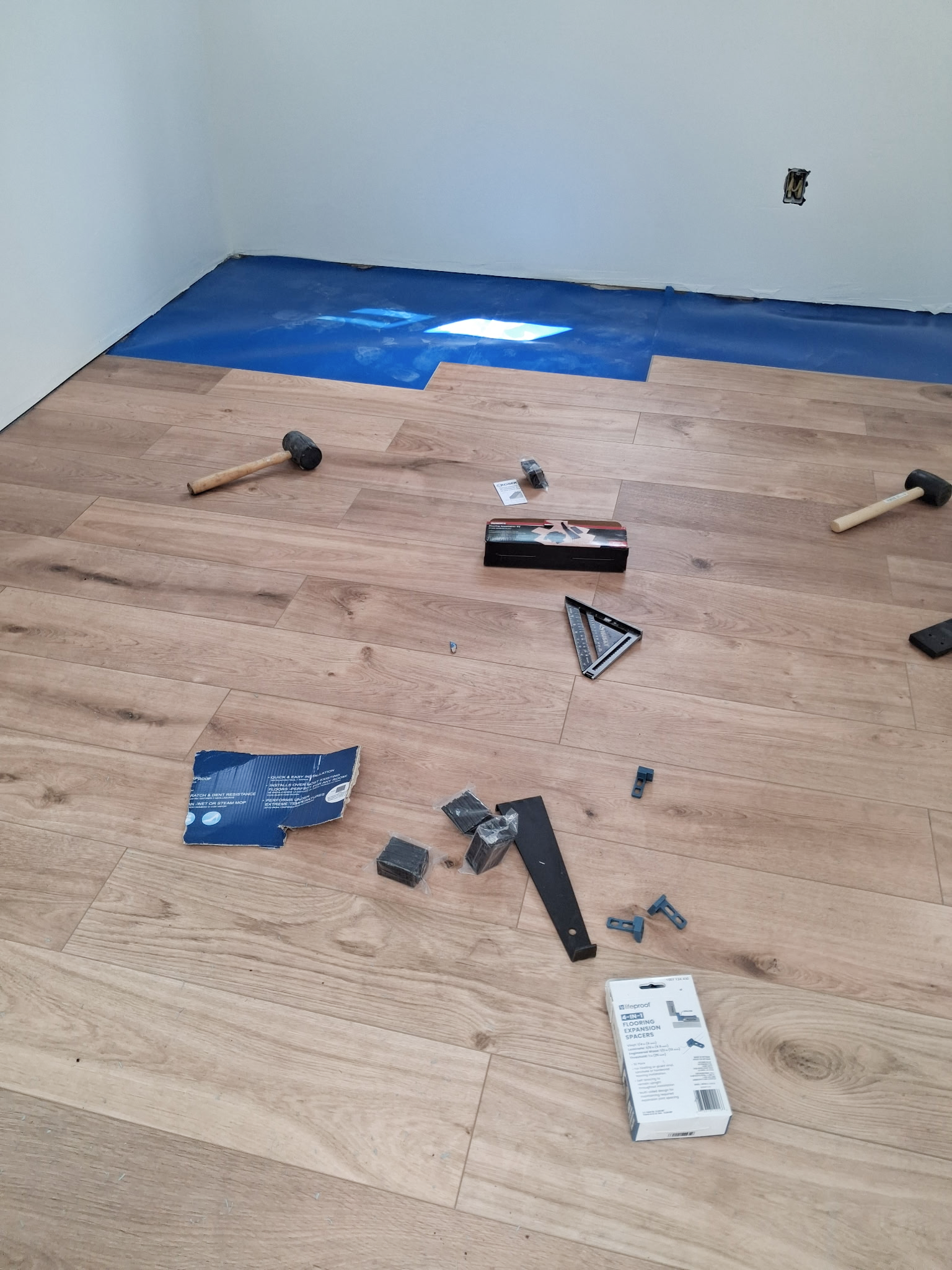 Interior Remodeling.png