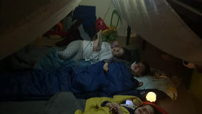 Soirée camping à la maison