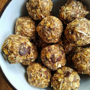 PB Chocolate Chip Energy Bites