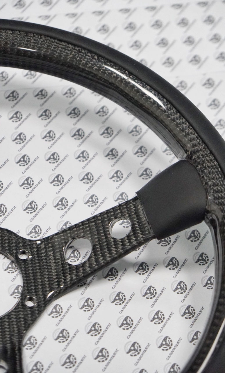 Thumbnail: Singer Style Custom Carbon Fiber Steering Wheel (MOMO Mod7)