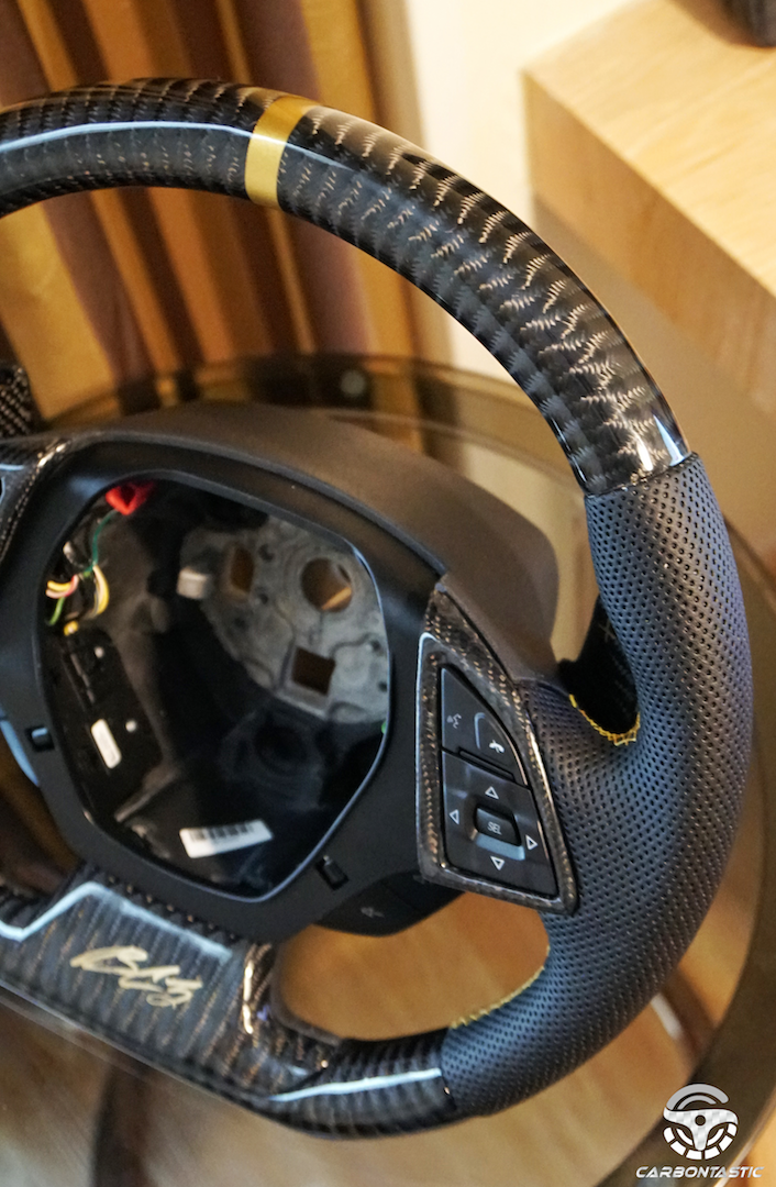 Thumbnail: 2016+ Camaro Custom Carbon Fiber Steering Wheel