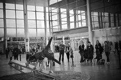 Kapow Dance Circus Theatre