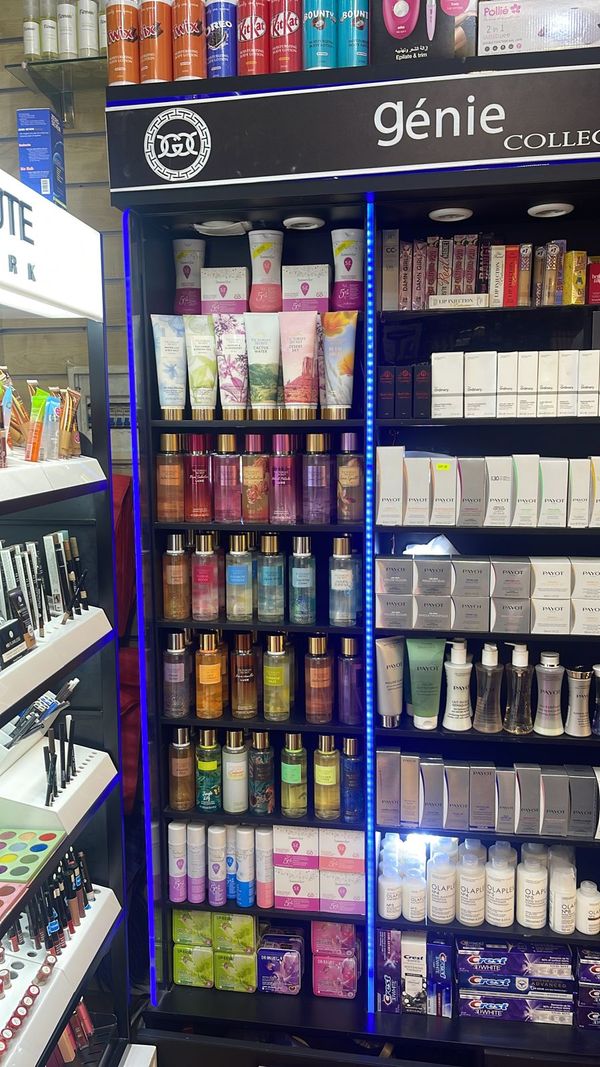 cosmetique pro summer's eve.jpeg