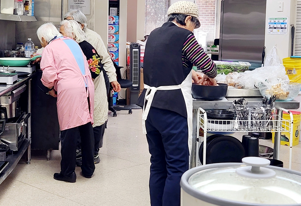 Two high schoolers have created a space for the homeless to take classes from community volunteers. Photo contributed by Remakery