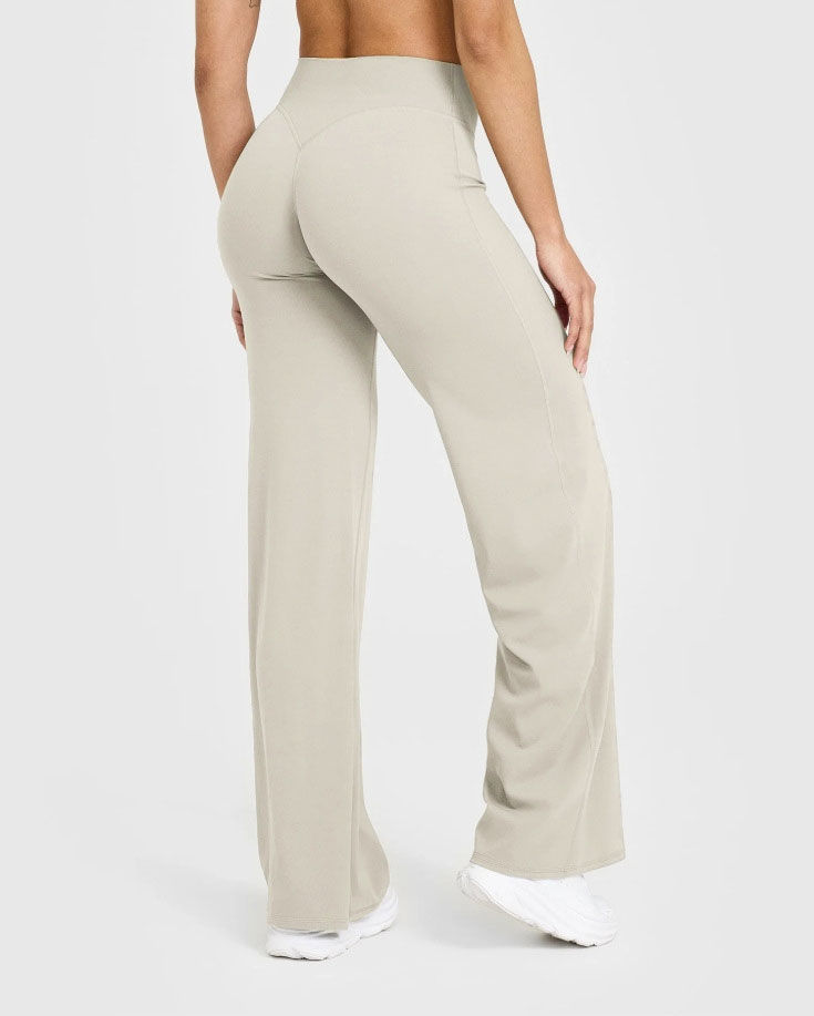 Miniatura: 🤍 Women’s High-Waisted Straight-Leg Yoga Pants – Soft Stretch Activewear