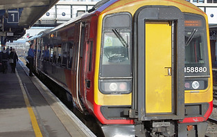 Eastleigh_railway_station_MMB_01_158880.jpg