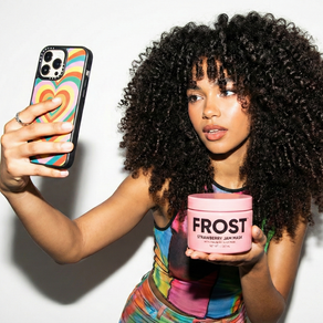 מאפייה לתלתלים: איך בניתי עולם מותג שלם בשעתיים עם Gemini 🥐✨