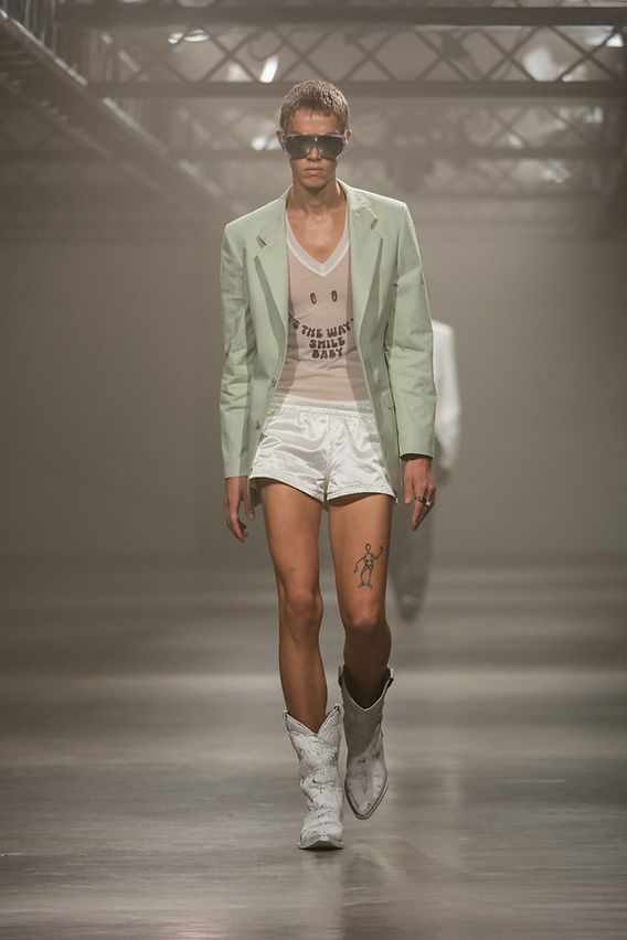 MM6 Maison Margiela SS25: Effortless, Sultry, and Ready for Anything