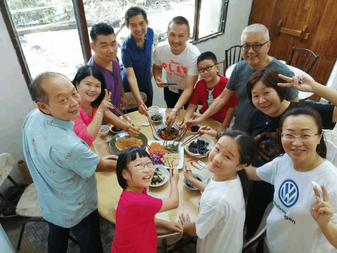 4c4cb152-e5c7-4226-8512-26b686c555e6.gif