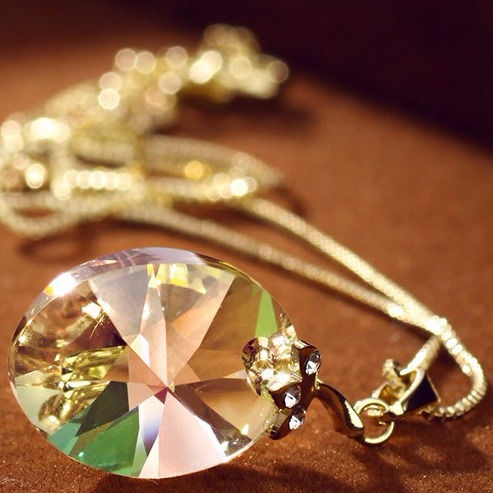 Thumbnail: Light Blonde Crystal Pendant