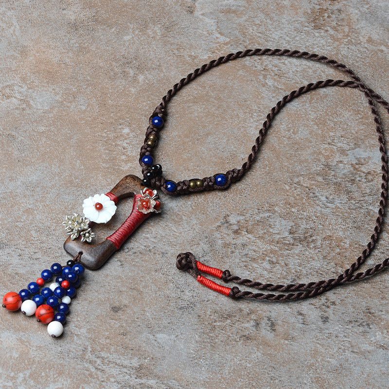 Thumbnail: Shell Flower Beaded Tassel