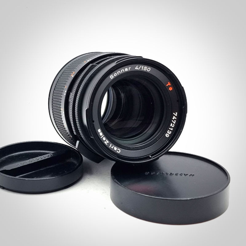 Thumbnail: 150mm f4 CFT* Sonnar lens. Near Exc++
