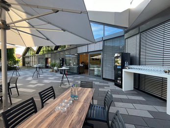 Filderhalle Terrasse