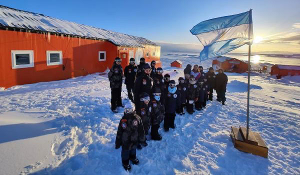 Así se estudia en la escuela más austral de Argentina y del mundo