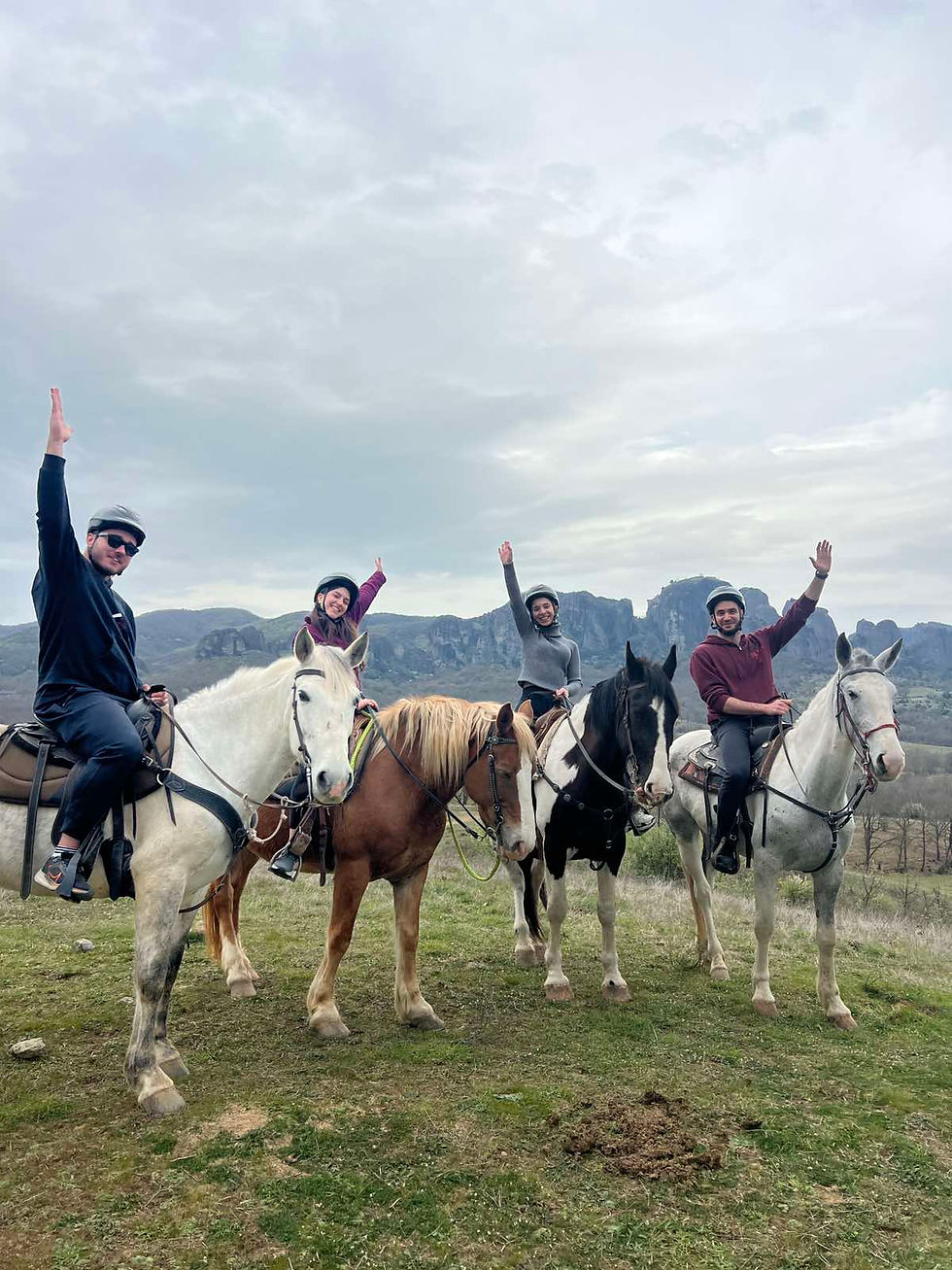 Romantic Horseback Riding at Sunset ā The Most Magical Experience in Meteora