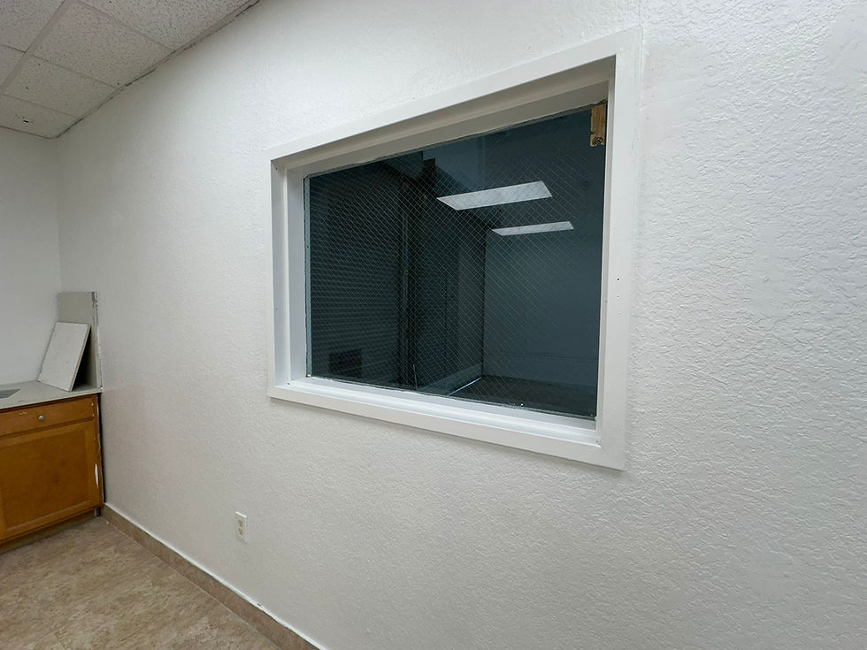 Miniatura: Commercial/Industrial/Lease