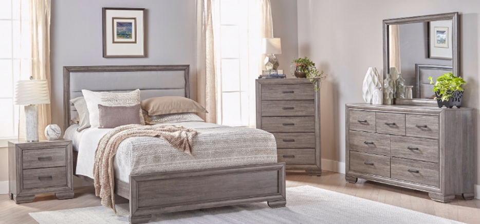 4 Pcs Bedrooom Set Modern New in stock.PNG
