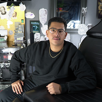 business owner photography indoor studioportrait