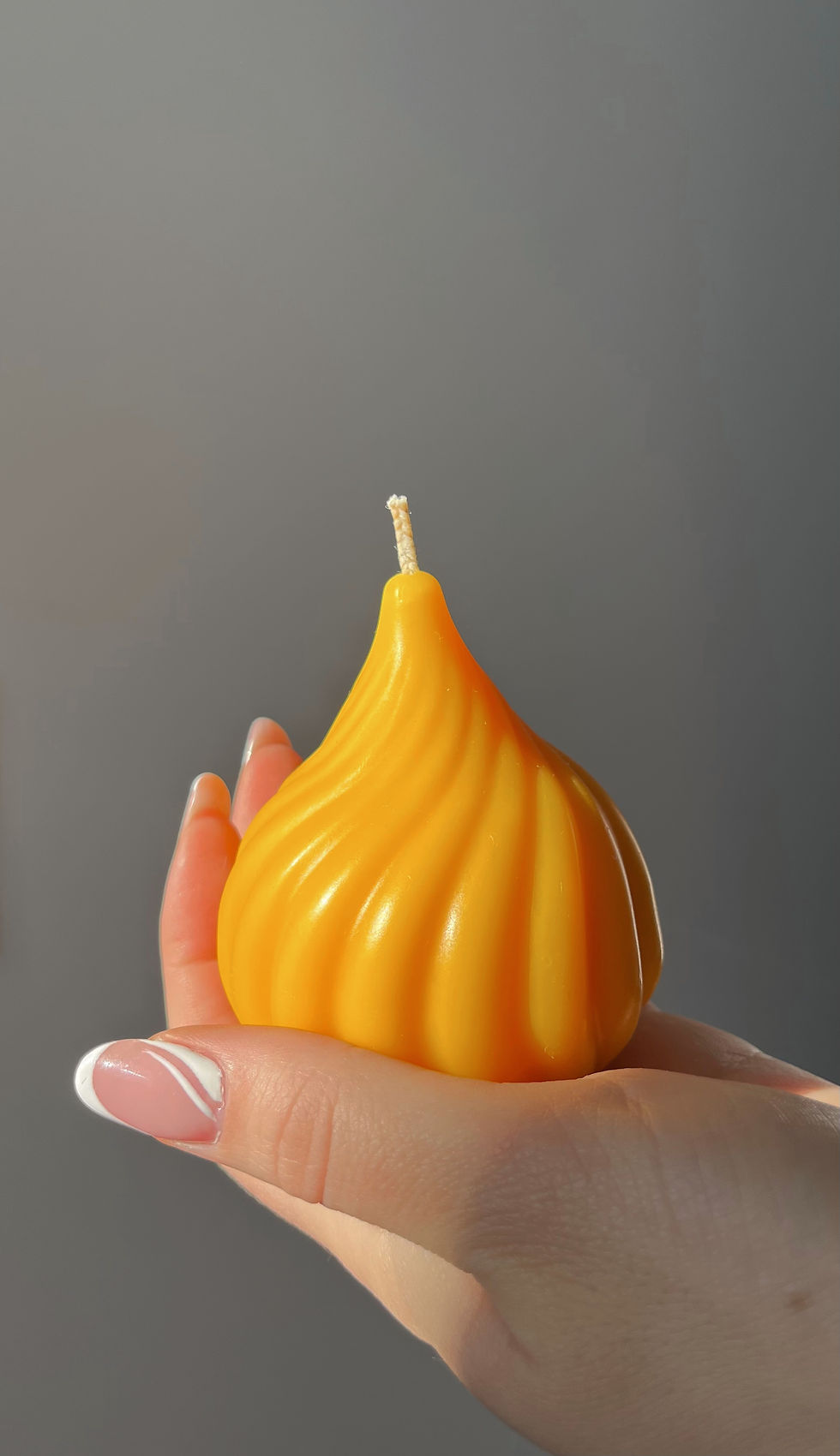 Miniatiūra: PIRAMIDĖ - SOJŲ VAŠKO ŽVAKĖ