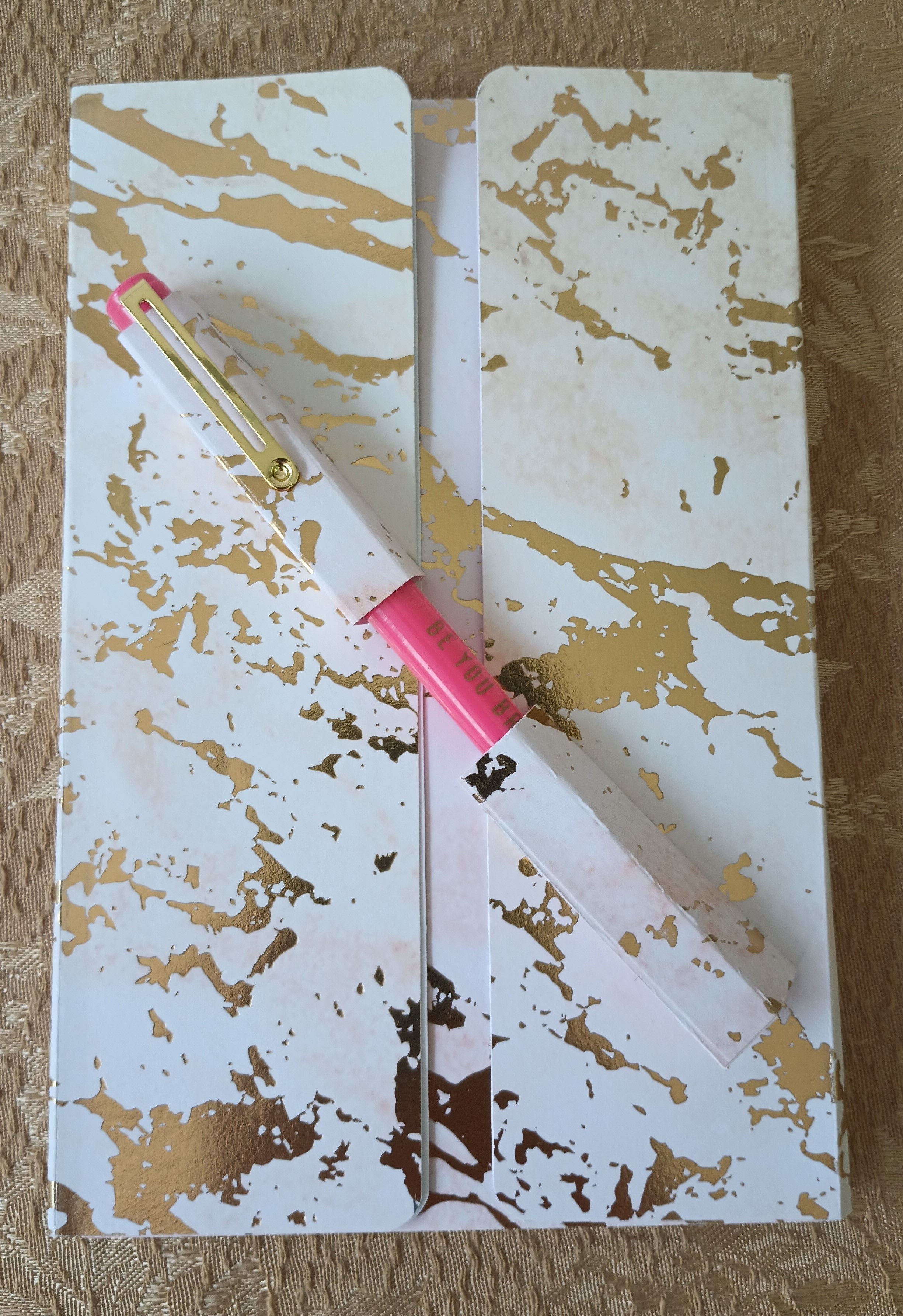 Gatefold Folio     NB10087