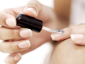 Decoding Your Nails: What Your Nail Health Reveals About Your Overall Well-being