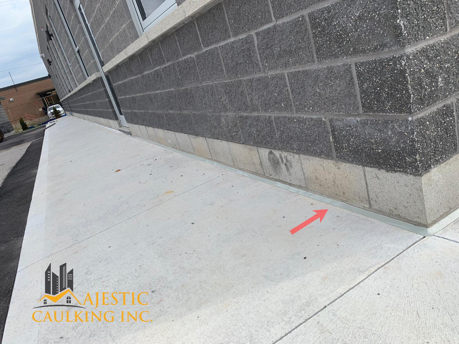 concrete crack caulking .jpeg