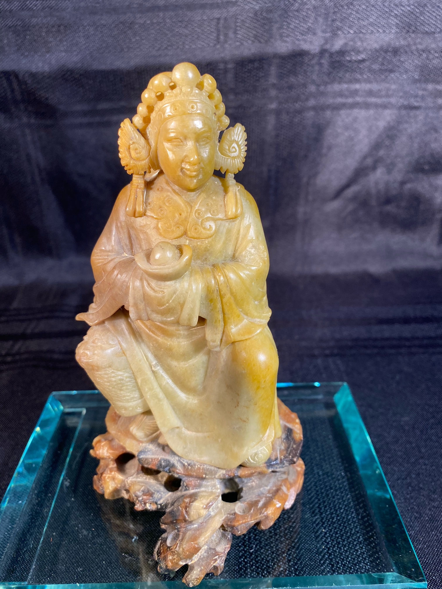 RARE JADE CHINESE STATUE