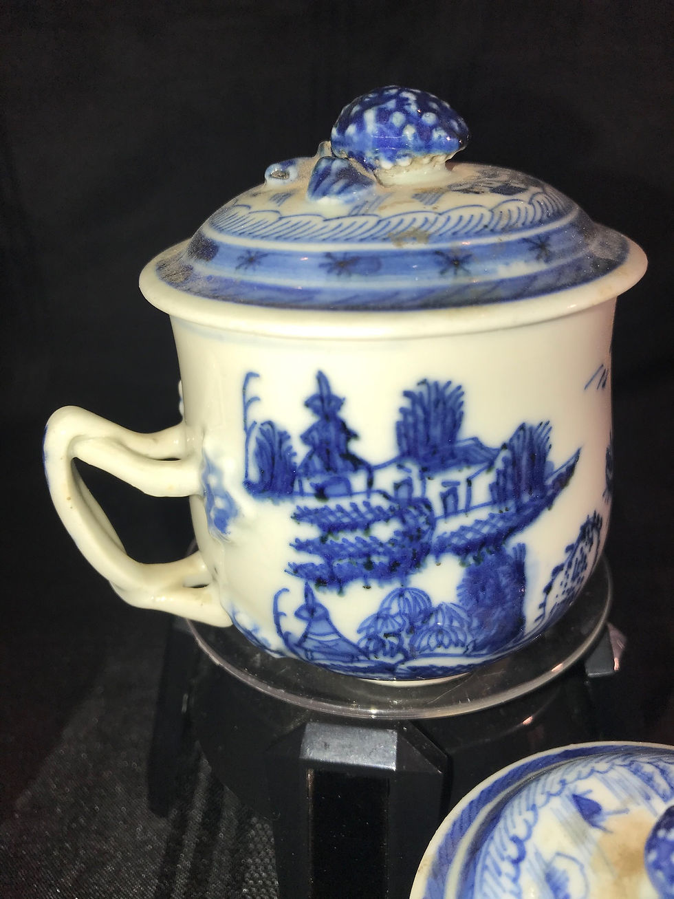 Thumbnail: SET-2 CHINESE BLUE & WHITE LIDDED TEA CUPS