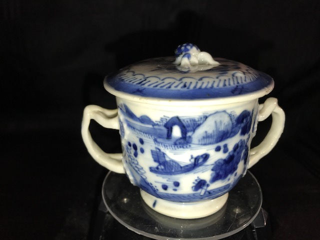 Thumbnail: SET-3 CANTON EXPORT BLUE & WHITE TEA CUPS W/LIDS