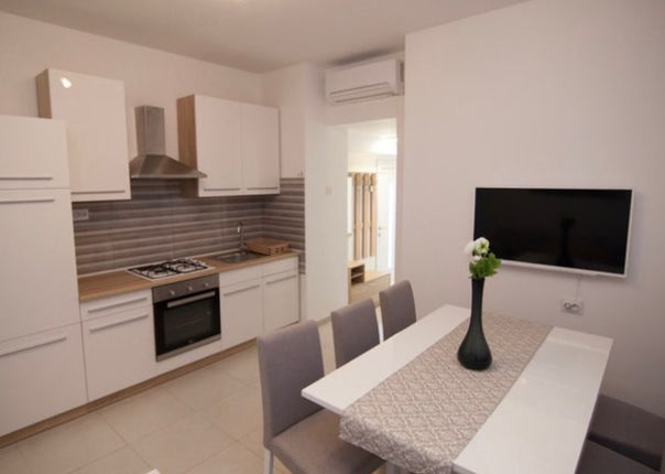 Prodej bytu 4+kk 62 m², Pula, Istrie, Chorvatsko