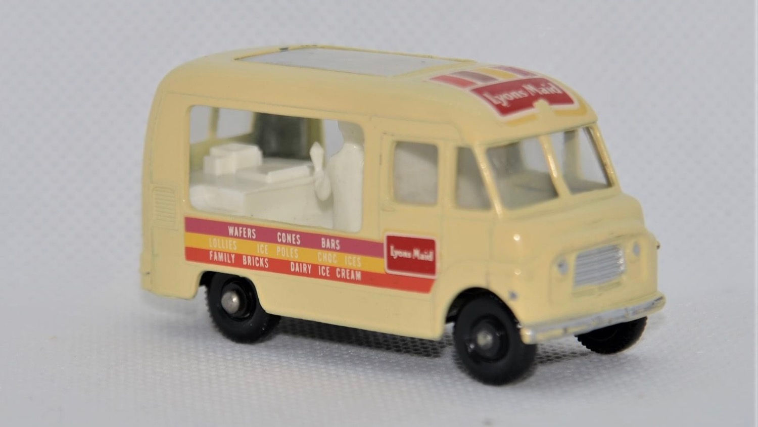 Commer Ice Cream Canteen