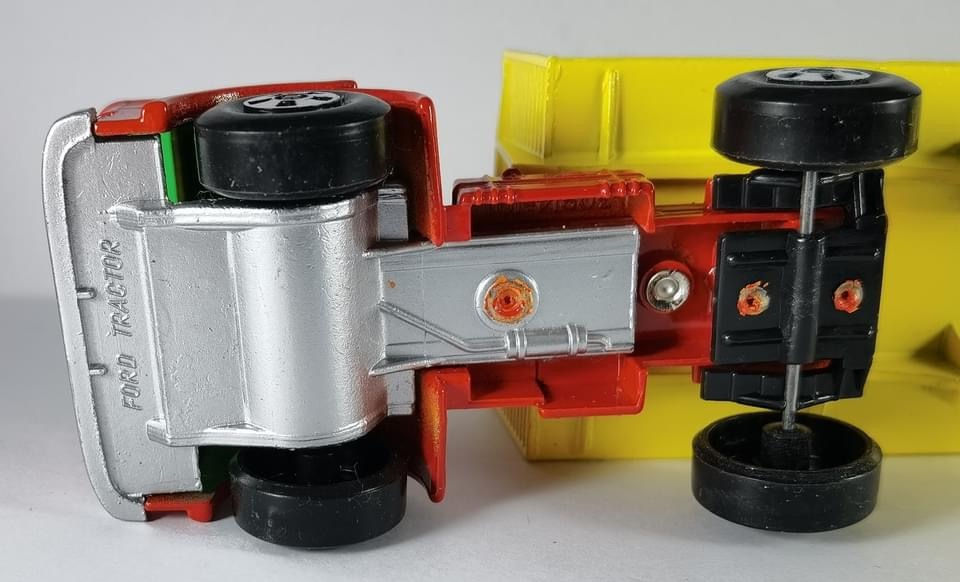 Miniatura: Tractor Transportador