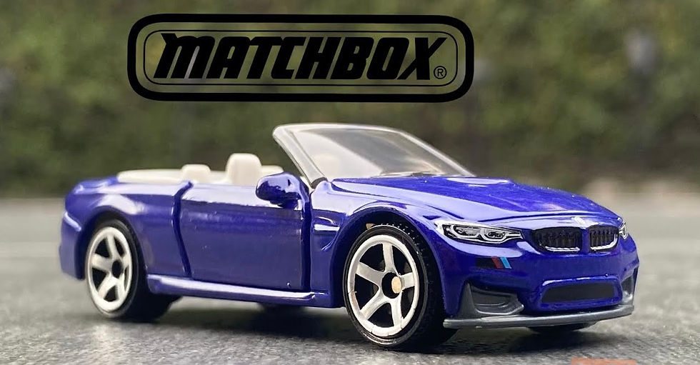 Miniatura: BMW M4 2020 Cabriolet (Moving Parts)