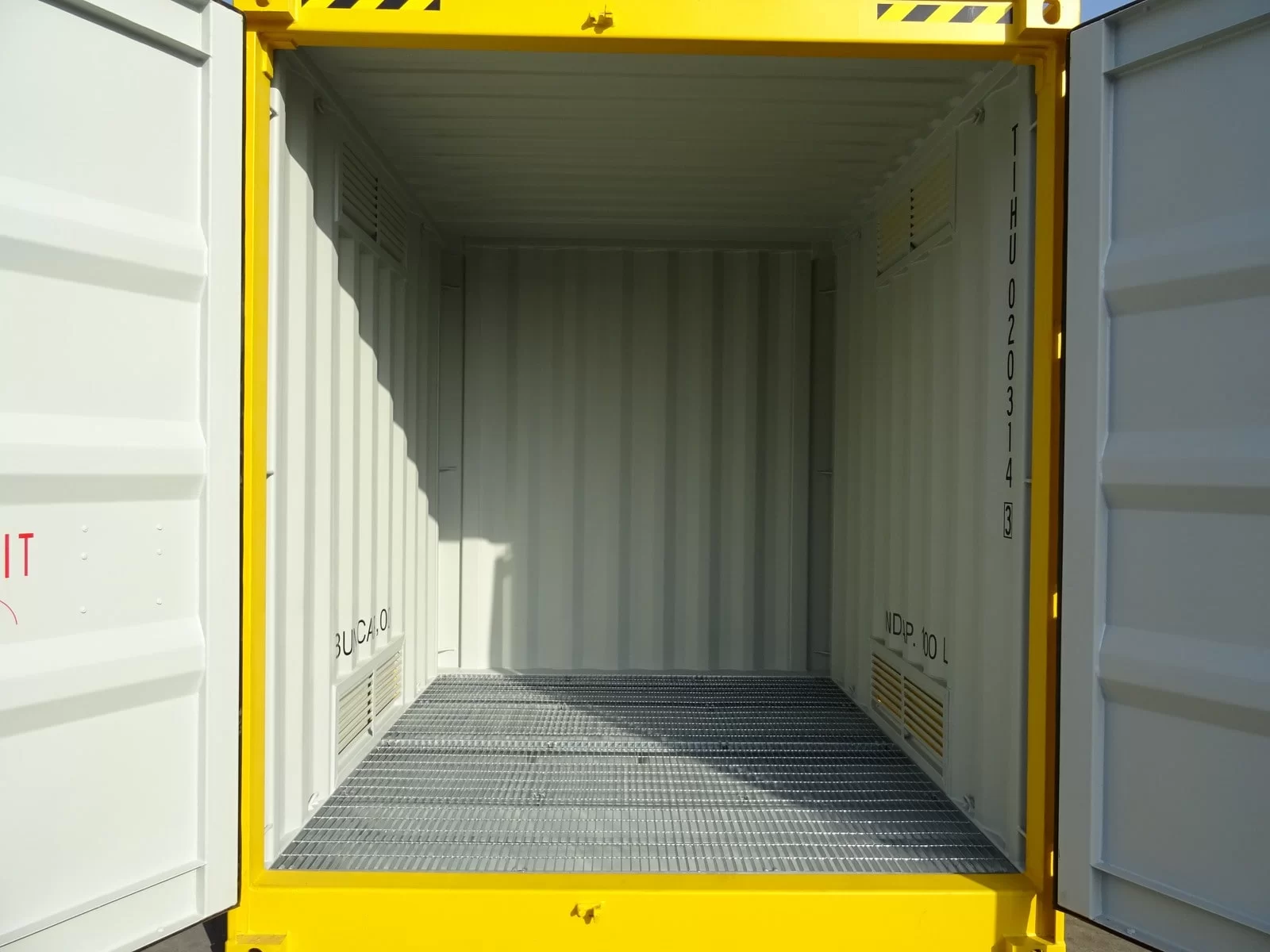 Conteneur pour marchandises dangereuses 10′ High Cube (fond double) Ansicht 6