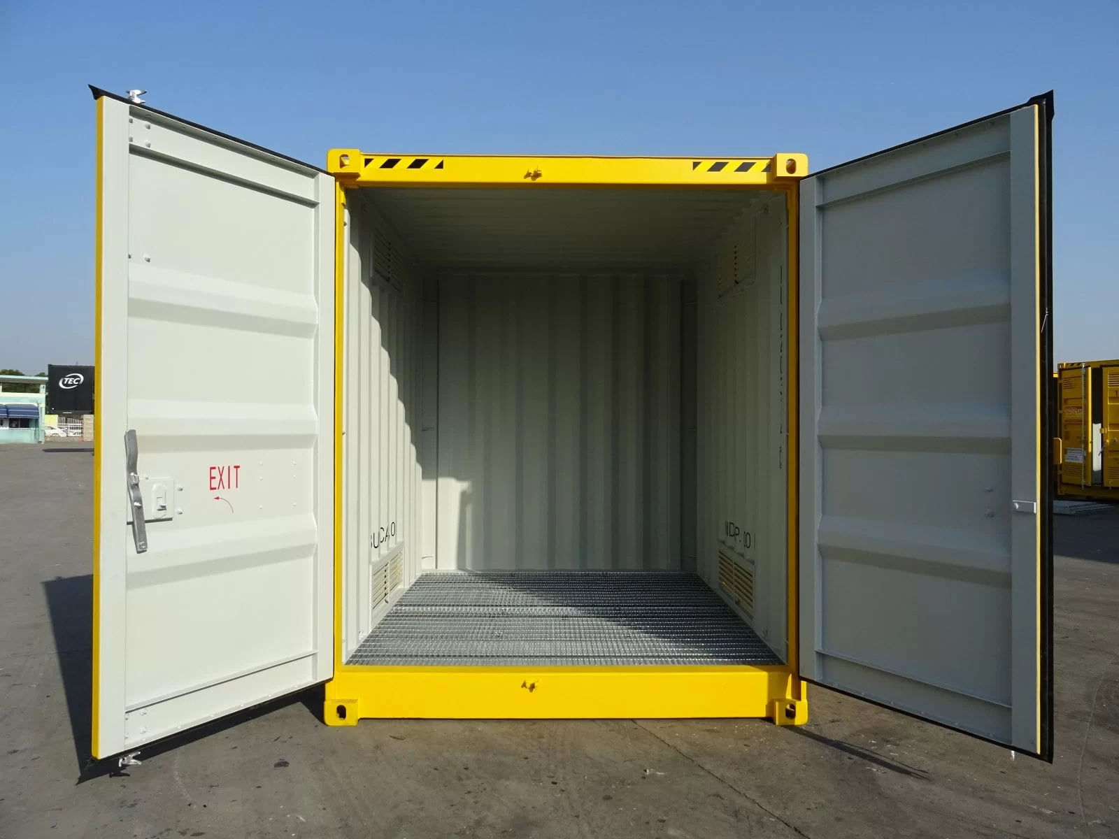 Conteneur pour marchandises dangereuses 10′ High Cube (fond double) Ansicht 4