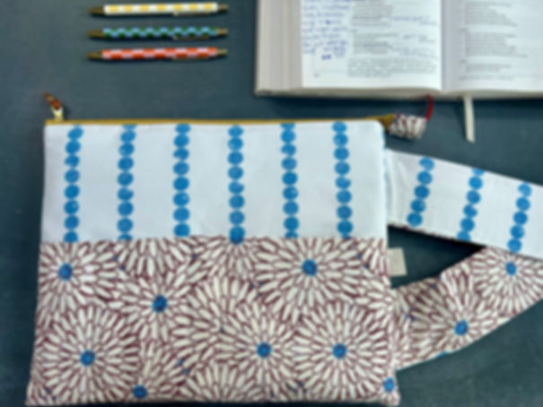 Kendall Bible Study Pouch with Handle