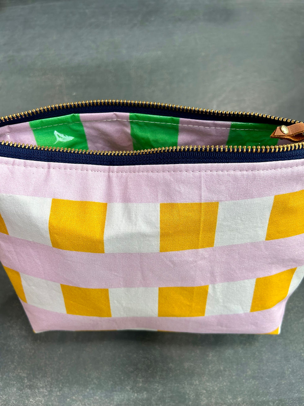Thumbnail: Classic Kate Bag With Wipeable Lining