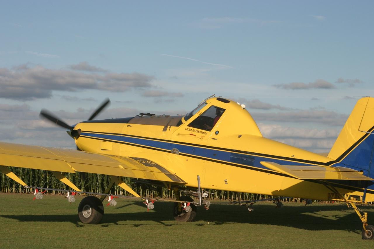 2010 AIR TRACTOR AT502B