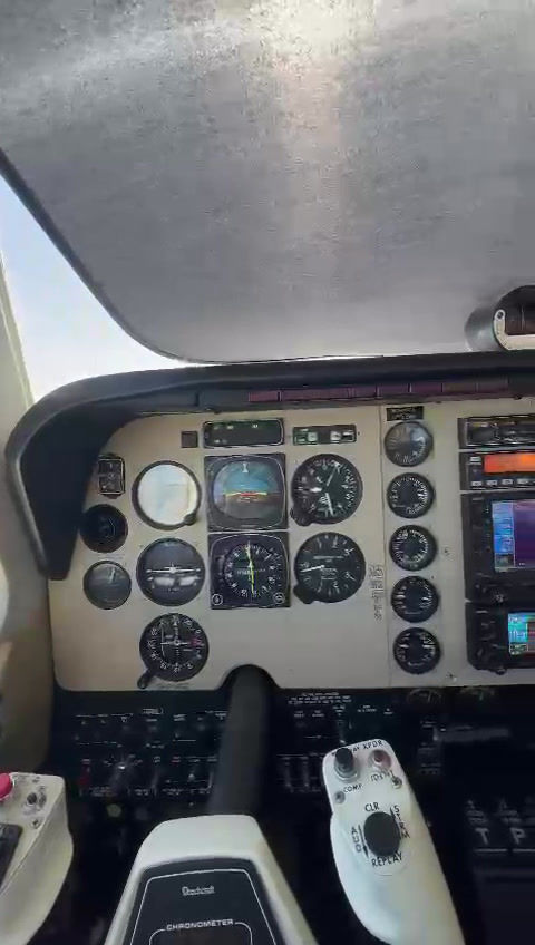 Miniatura: Beechcraft Bonanza A36 año 2001