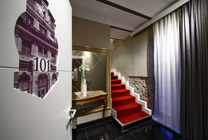 Executive Suite (2).jpg