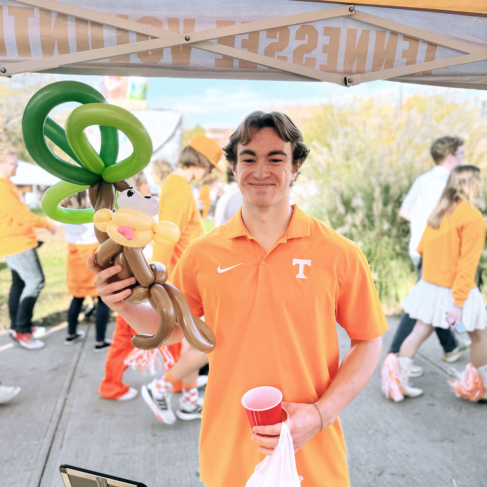 4032D2AA-881E-44EA-B138-2D5140B4A07D 2