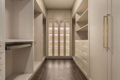 3253 Sawmill_Master Closet 5.jpg
