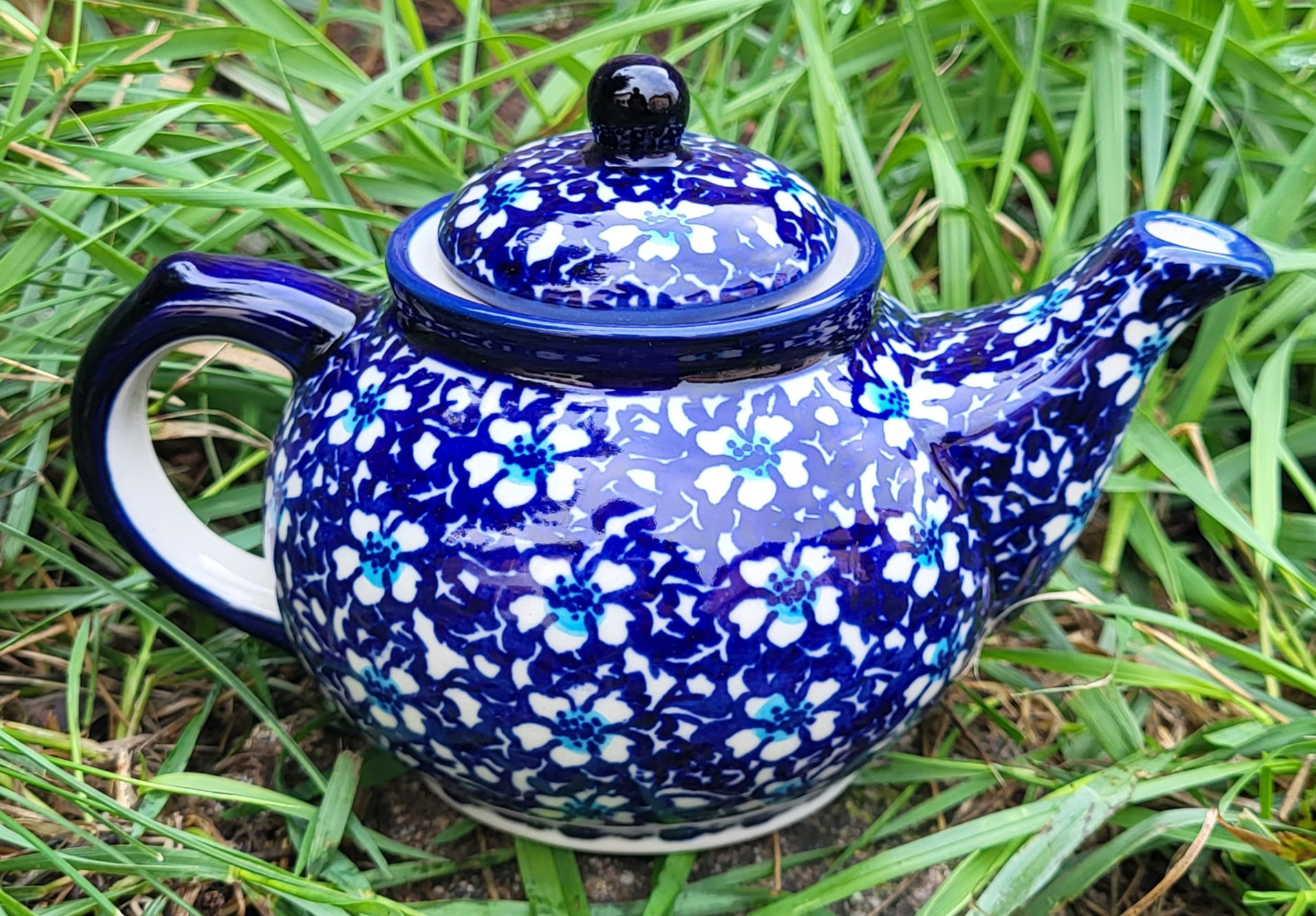 THÉIÈRE INDIVIDUELLE