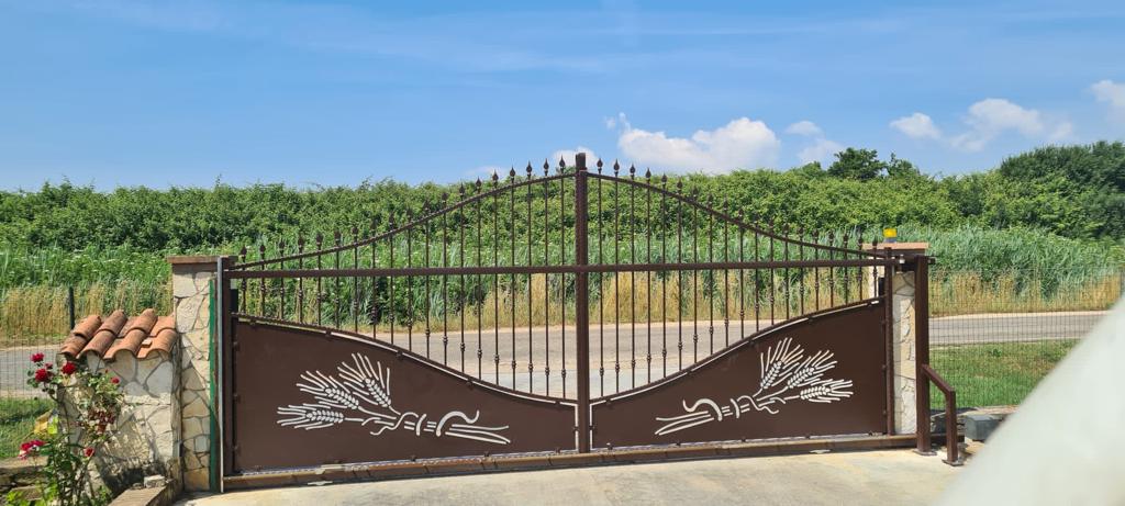 Cancello taglio laser.jpeg