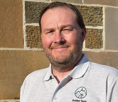 tour guide greg kain